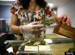 Предложението за декриминализация на марихуаната във Флорида ще бъде разгледано от върховния съд 